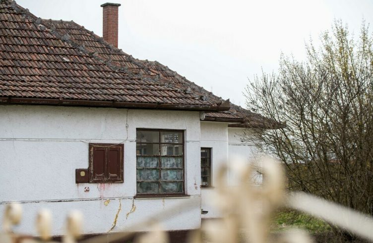Akik kimaradnak az energetikai felújításokból: lakhatási szegénység Magyarországon